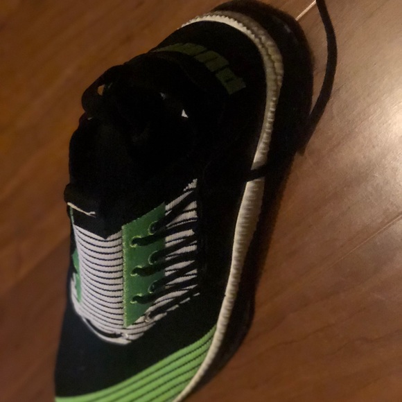 Puma - Picture 2 of 3